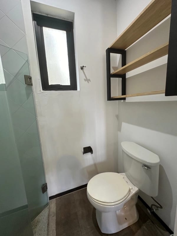 Rento céntrico apartamento tipo de estudio en zona 15 VH1 amueblado — Apartamento en Alquiler en Vista Hermosa I, Zona 15, Guatemala, Ciudad — foto 3 de 7