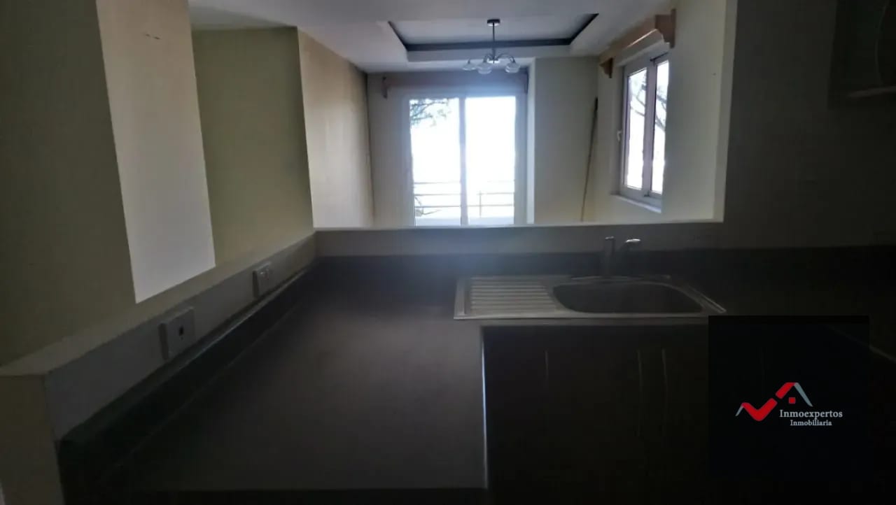 APARTAMENTO EN VENTA ZONA 7 JARDINES DE LA FLORESTA I — Apartamento en Venta en Jardines de la Floresta, Zona 7, Guatemala, Ciudad — foto 12 de 15