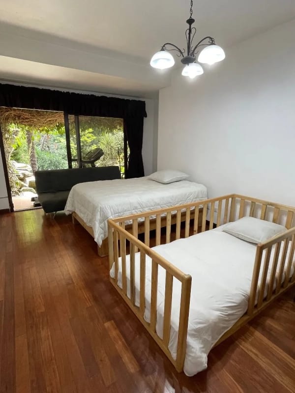 SE RENTA LINDA CASA EN UBICACIÓN PRIVILEGIADA - SAN RAFAEL 2 — Casa en Alquiler en San Rafael, Santa Catarina Pinula, Guatemala, Ciudad — foto 9 de 17