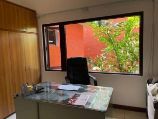 SE RENTA LINDA CASA EN UBICACIÓN PRIVILEGIADA - SAN RAFAEL 2 — Casa en Alquiler en San Rafael, Santa Catarina Pinula, Guatemala, Ciudad — miniatura 2 de 17
