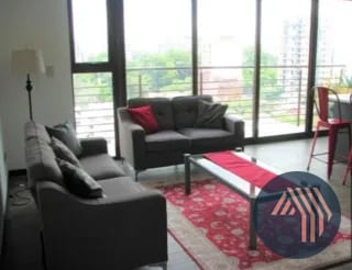 ALQUILER DE CÉNTRICO APARTAMENTO AMUEBLADO - URBANA, ZONA 10 — Apartamento en Alquiler en Urbana, Zona 10, Guatemala, Ciudad — miniatura 1 de 17