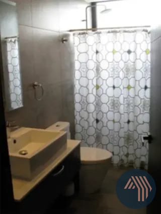 ALQUILER DE CÉNTRICO APARTAMENTO AMUEBLADO - URBANA, ZONA 10 — Apartamento en Alquiler en Urbana, Zona 10, Guatemala, Ciudad — miniatura 3 de 17