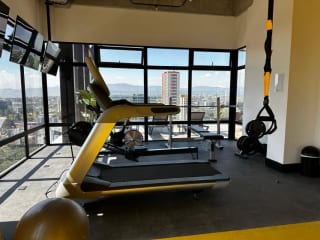 Apartamento en venta Edificio Bonadiez — Apartamento en Venta en Zona 10, Guatemala, Ciudad — miniatura 3 de 12