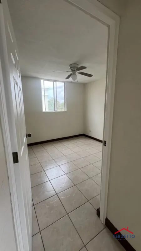 Apartamento Cañadas de Mariscal zona 11 — Apartamento en Venta en Cañadas de Mariscal, Zona 11, Guatemala, Ciudad — foto 4 de 8