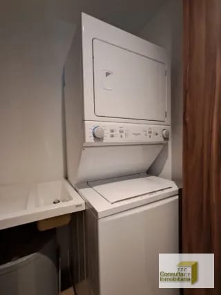 Zona 10/ Edificio Viana / Con financiamiento — Apartamento en Venta en Zona 10, Guatemala, Ciudad — miniatura 7 de 12