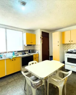 CASA EN VENTA EN SAN CRISTOBAL CON PISCINA SECTOR B7 — Casa en Venta en Zona 8 Mixco, Guatemala, Ciudad — miniatura 9 de 13