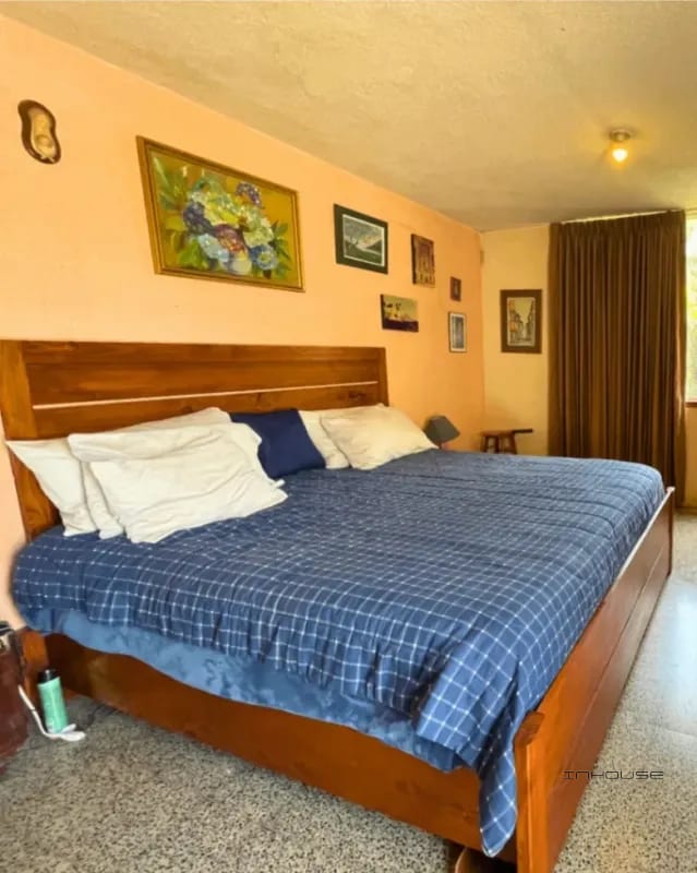 CASA EN VENTA EN SAN CRISTOBAL CON PISCINA SECTOR B7 — Casa en Venta en Zona 8 Mixco, Guatemala, Ciudad — foto 7 de 13