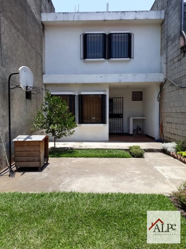 CASA ZONA 11 Carbanchel VENTA — Casa en Venta en Zona 11, Guatemala, Ciudad — foto 1 de 8