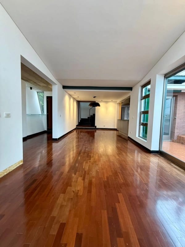 Alquilo Apartamento tipo loft, 1 habitación, zona 10 Oakland — Apartamento en Alquiler en Oakland I, Zona 10, Guatemala, Ciudad — foto 1 de 8