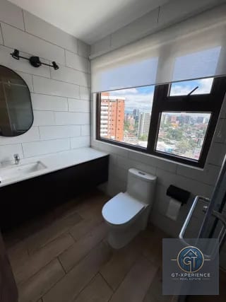 Lindo apartamento en Marqués de Okland en renta — Apartamento en Alquiler en Zona 10, Guatemala, Ciudad — miniatura 12 de 13