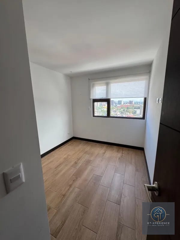 Lindo apartamento en Marqués de Okland en renta — Apartamento en Alquiler en Zona 10, Guatemala, Ciudad — foto 2 de 13