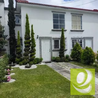 CASA EN VENTA EN RESIDENCIALES FUENTES DEL VALLE NORTE — Casa en Venta en Zona 18, Guatemala, Ciudad — miniatura 1 de 12