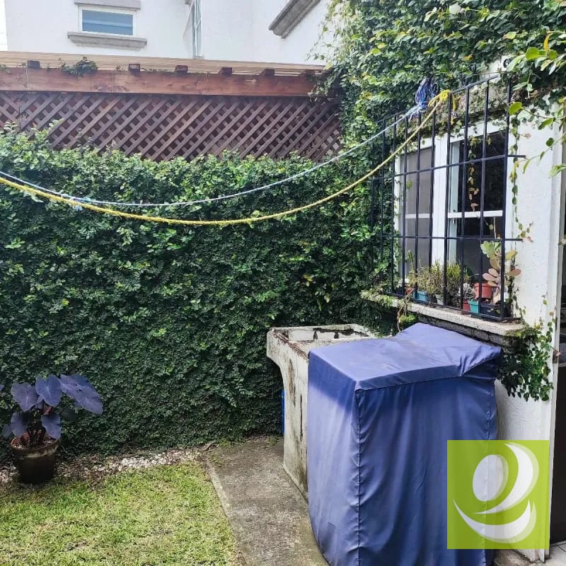 CASA EN VENTA EN RESIDENCIALES FUENTES DEL VALLE NORTE — Casa en Venta en Zona 18, Guatemala, Ciudad — foto 7 de 12