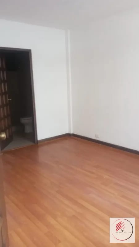 RENTA DE CASA EN ZONA 13 PARA OFICINAS, CLINICAS O NEGOCIO A PUERTA CERRADA — Oficina en Alquiler en Zona 13, Guatemala, Ciudad — foto 8 de 17