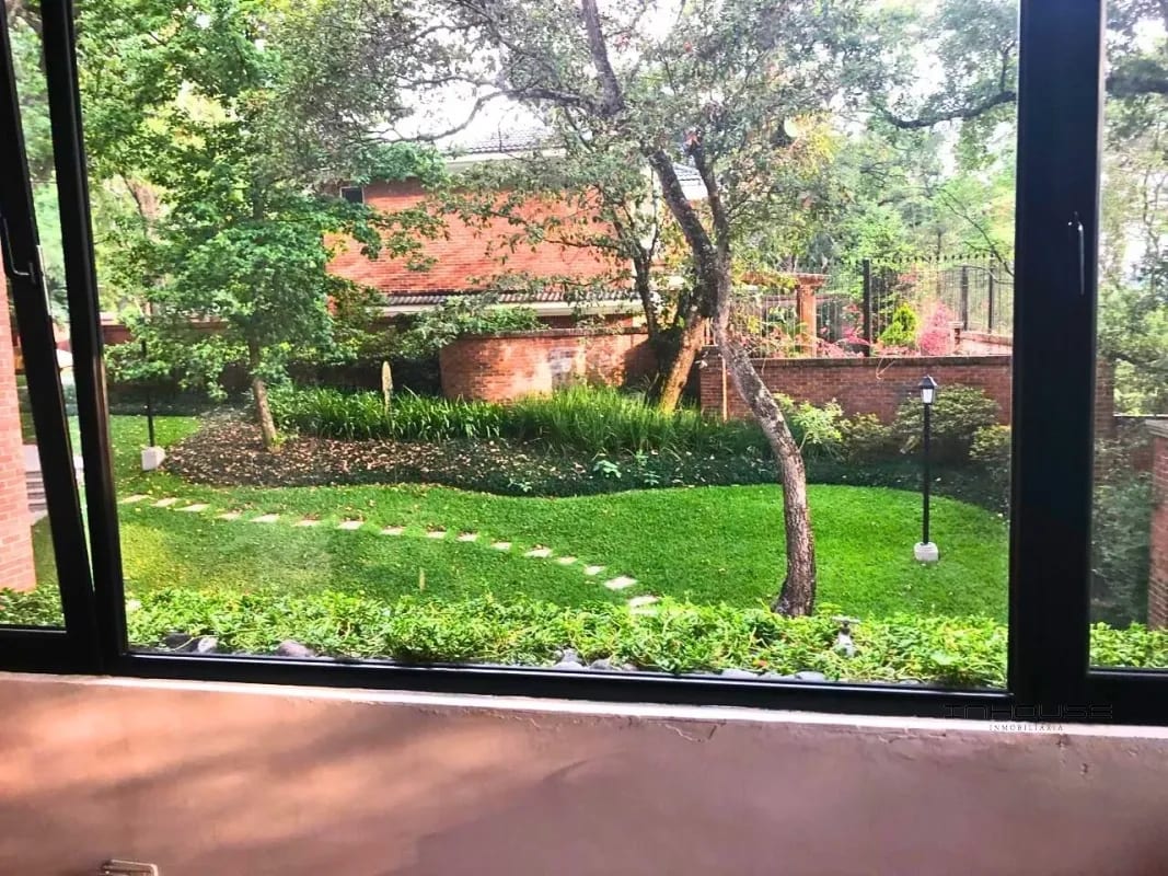 APARTAMENTO EN VENTA ZONA 16 ENCINOS DE CAYALA CON JARDIN — Apartamento en Venta en Zona 16, Guatemala, Ciudad — foto 2 de 9