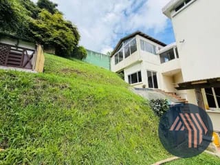 VENTA DE AMPLIA Y CÉNTRICA CASA - SAN LAZARO, ZONA 15 — Casa en Venta en San Lázaro, Zona 15, Guatemala, Ciudad — miniatura 7 de 17