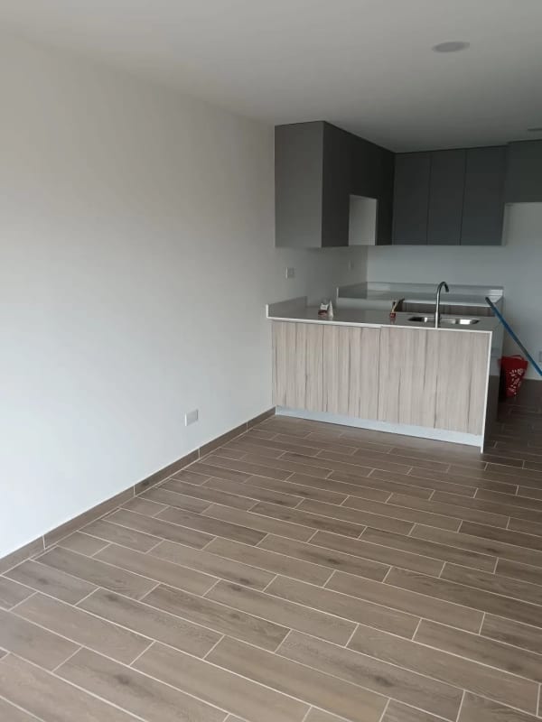 Se renta apartamento, 3 hab, Parque 14, $1300 — Apartamento en Alquiler en Parque 14, Zona 14, Guatemala, Ciudad — foto 10 de 10