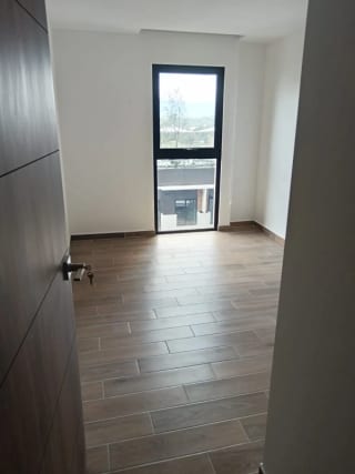 Se renta apartamento, 3 hab, Parque 14, $1300 — Apartamento en Alquiler en Parque 14, Zona 14, Guatemala, Ciudad — miniatura 9 de 10