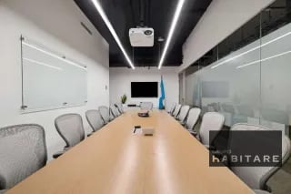 Oficina amueblada en zona 10 para hasta 12 personas — Oficina en Alquiler en Interamericas World Financial Center, Zona 10, Guatemala, Ciudad — miniatura 11 de 12