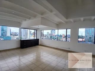 OFICINA EN RENTA ZONA 10 — Oficina en Alquiler en Zona 10, Guatemala, Ciudad — miniatura 6 de 7