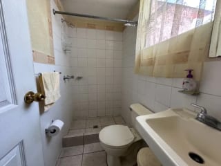 Casa en Venta Km. 10.5 Carretera al Atlántico, Condominio Casa Grande — Casa en Venta en Zona 18, Guatemala, Ciudad — miniatura 4 de 9