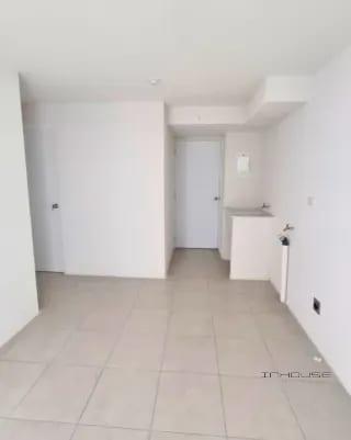 APARTAMENTO EN VENTA ZONA 6, VÍAS LA PARROQUIA - PARA ESTRENAR. — Apartamento en Venta en Zona 6, Guatemala, Ciudad — miniatura 3 de 11