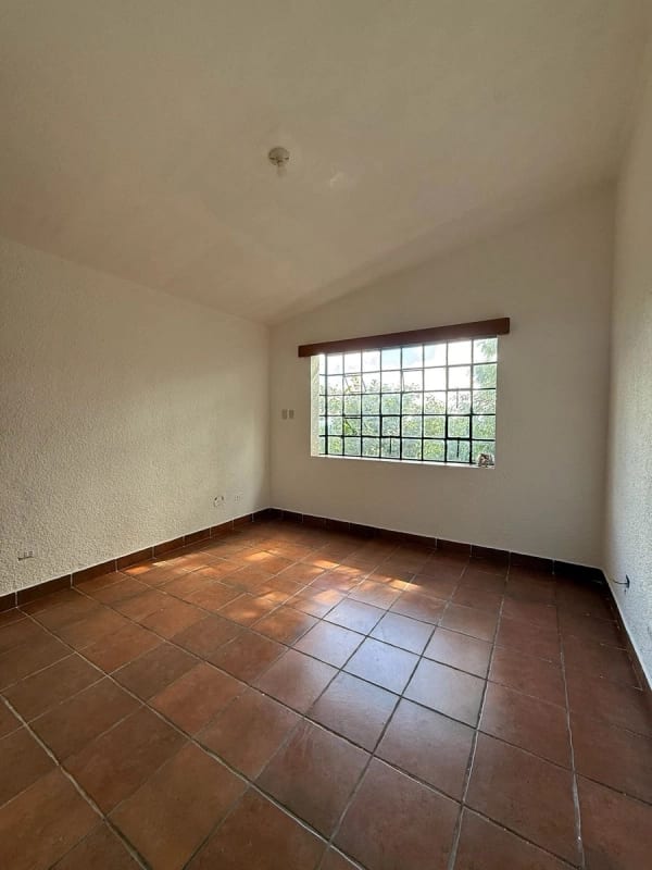Venta de Casa Cerca del Club Campestre La Montaña – Dentro de Colonia Privada — Casa en Venta en all, Guatemala, Ciudad — foto 7 de 12
