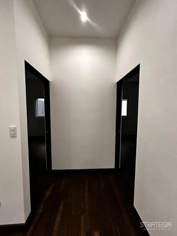 Hermos Casa Para Estrenar Kanajuyu Zona 16 — Casa en Venta en Kanajuyú, Zona 16, Guatemala, Ciudad — foto 6 de 13