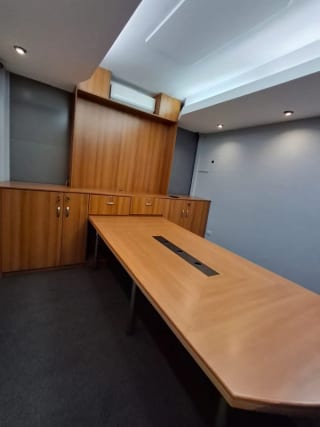 Edificio con Bodega en Alquiler – 20 Calle, Zona 10 — Bodega / Ofibodega en Alquiler en Zona 10, Guatemala, Ciudad — miniatura 14 de 15