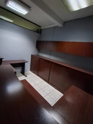 Edificio con Bodega en Alquiler – 20 Calle, Zona 10 — Bodega / Ofibodega en Alquiler en Zona 10, Guatemala, Ciudad — miniatura 13 de 15
