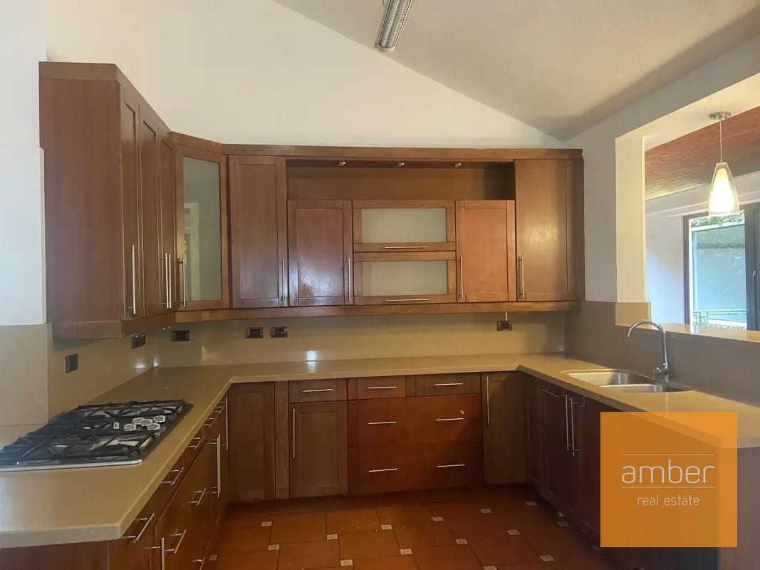 Casa Santa María de los Pinos, Km 21.5 CAES — Casa en Venta en Fraijanes, Carretera a El Salvador, Guatemala, Ciudad — foto 6 de 12