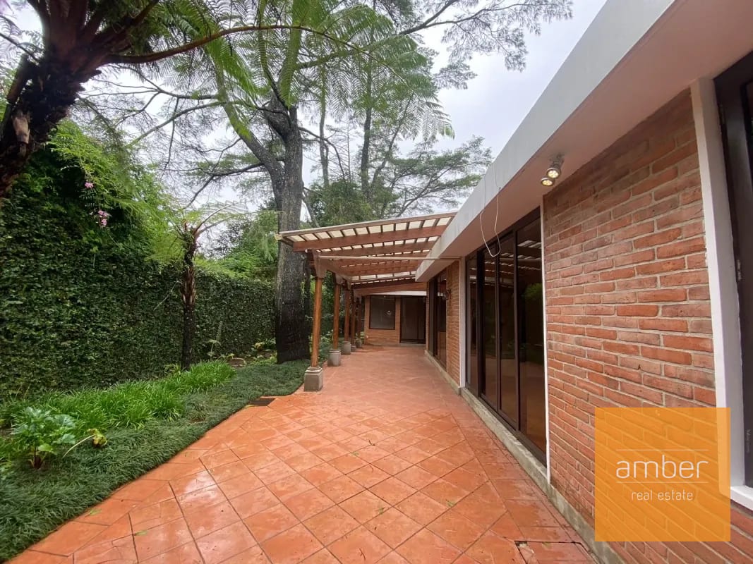 Casa Santa María de los Pinos, Km 21.5 CAES — Casa en Venta en Fraijanes, Carretera a El Salvador, Guatemala, Ciudad — foto 2 de 12