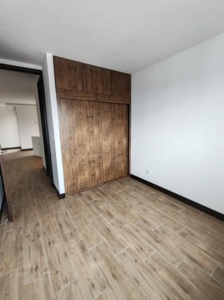 APARTAMENTO EN VENTA DIAGONAL SEIS ZONA 10 — Apartamento en Venta en Marques de Oakland, Zona 10, Guatemala, Ciudad — miniatura 2 de 6