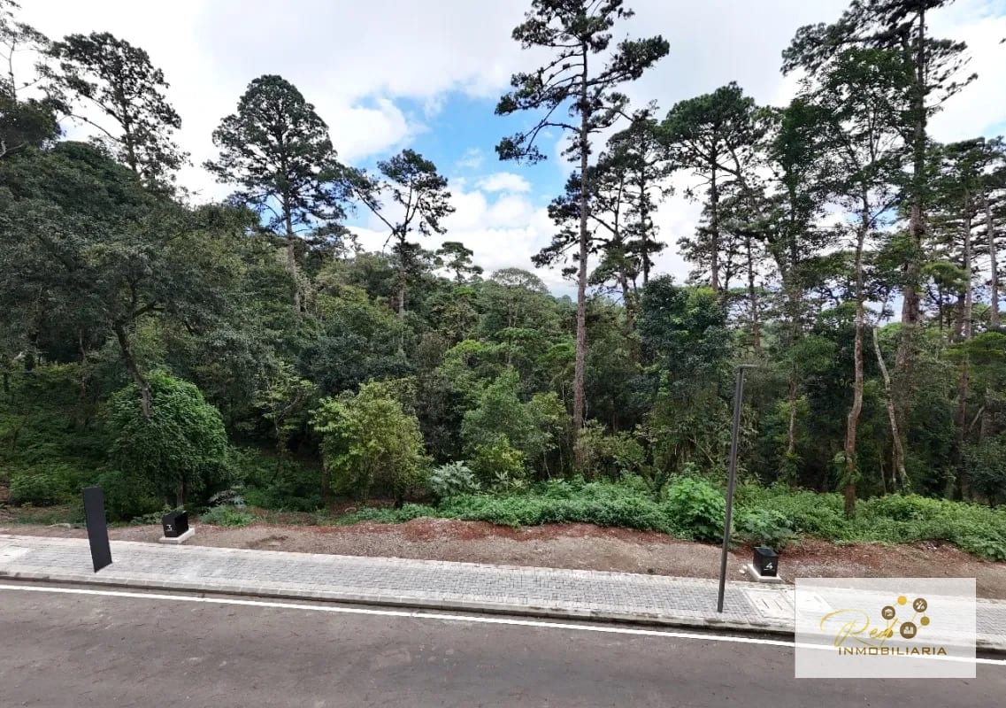 VENTA DE TERRENO PREMIUM LUCENTA DENTRO DE LEGADO DEL BOSQUE — Terreno en Venta en Zona 16, Guatemala, Ciudad — foto 6 de 8