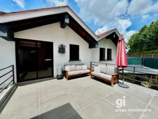 Casa exclusiva en alquiler en zona 10 – Ideal para embajada, family office u oficina privada de alto nivel — Casa en Alquiler en Zona 10, Guatemala, Ciudad — miniatura 6 de 16
