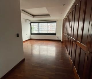 Apartamento en Venta - SAN IGNACIO II Zona 10 — Apartamento en Venta en San Ignacio, Zona 10, Guatemala, Ciudad — miniatura 8 de 11