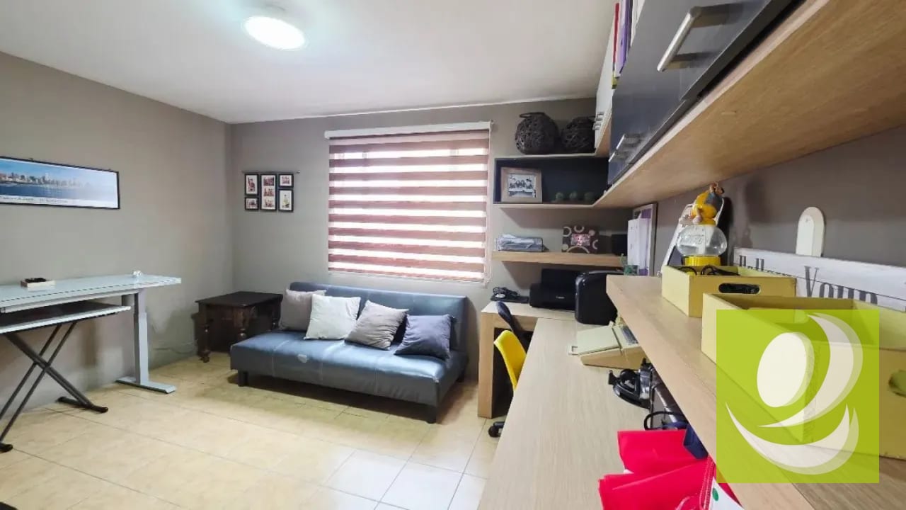 VENDO CASA EN SAN CRISTOBAL RESIDENCIALES SAN MARINO — Casa en Venta en Zona 8 Mixco, Guatemala, Ciudad — foto 7 de 8