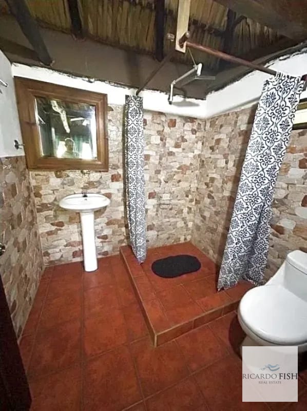 Monterrico | Casa en Venta a sólo 50 metros del mar! — Casa vacacional en Venta en Taxisco, Santa Rosa — foto 6 de 9