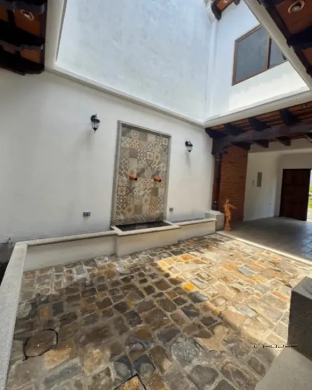 CASA EN VENTA EN ANTIGUA, ANTIGUA GARDENS — Casa en Venta en Antigua, Sacatepéquez — foto 3 de 10