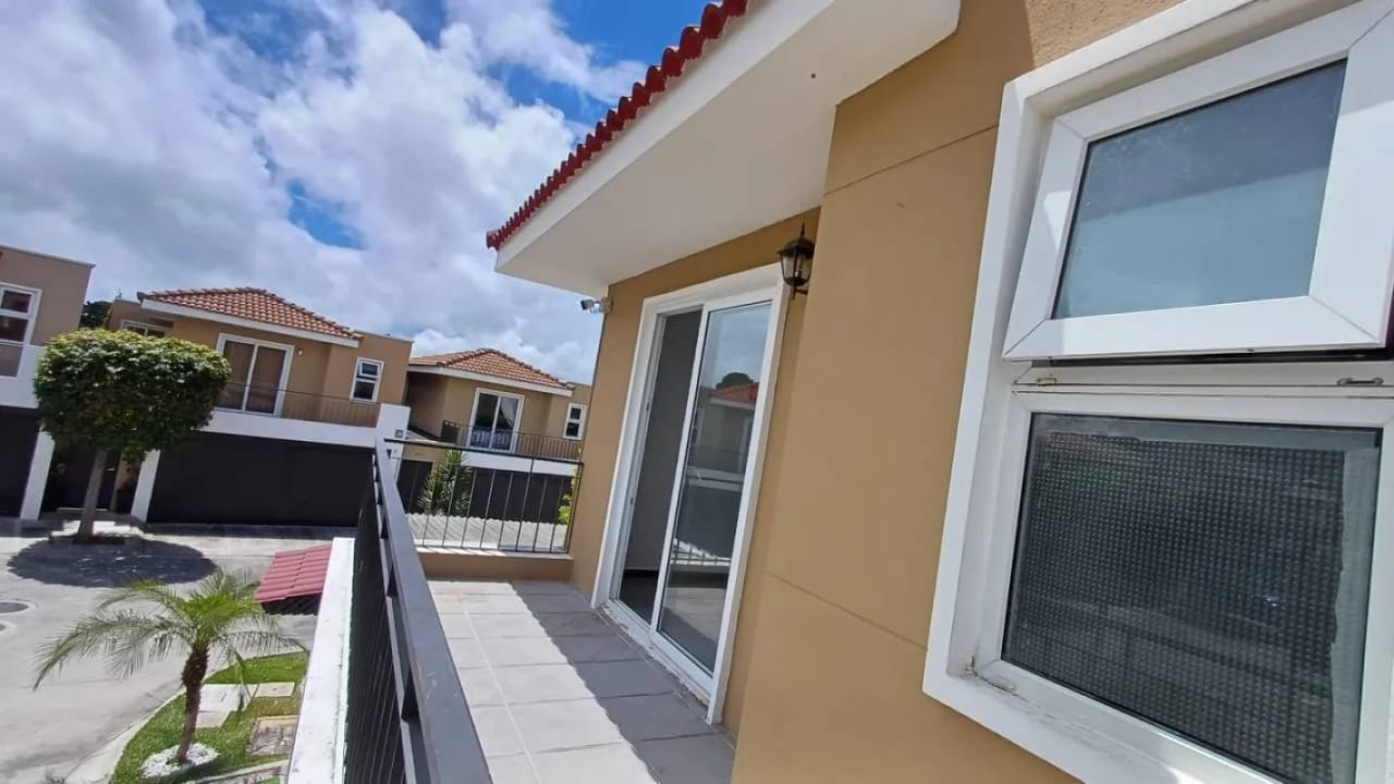 Casa en Venta -  Cumbres de la Arboleda  Km 21.5 — Casa en Venta en Cumbres de La Arboleda, Carretera a El Salvador, Guatemala, Ciudad — foto 12 de 12