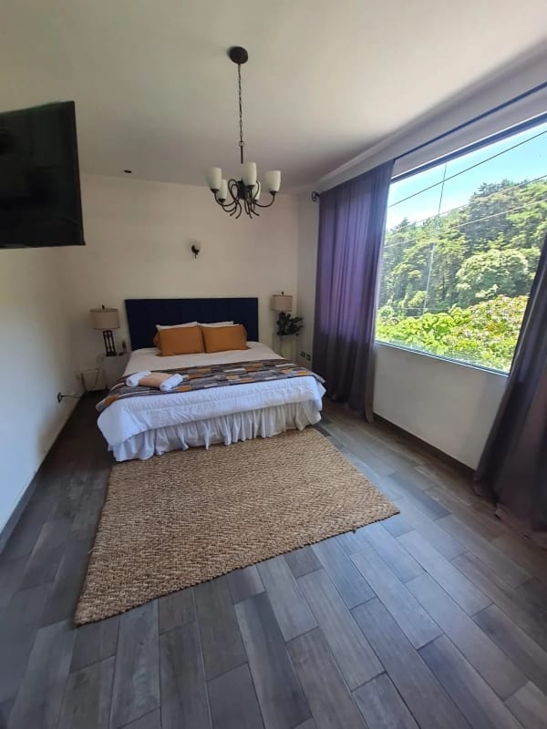 Casa en Venta y/o  Renta ZORZOYA, San Lucas Sacatepequez — Casa en Venta en San Lucas Sacatepéquez, Sacatepéquez — foto 6 de 10