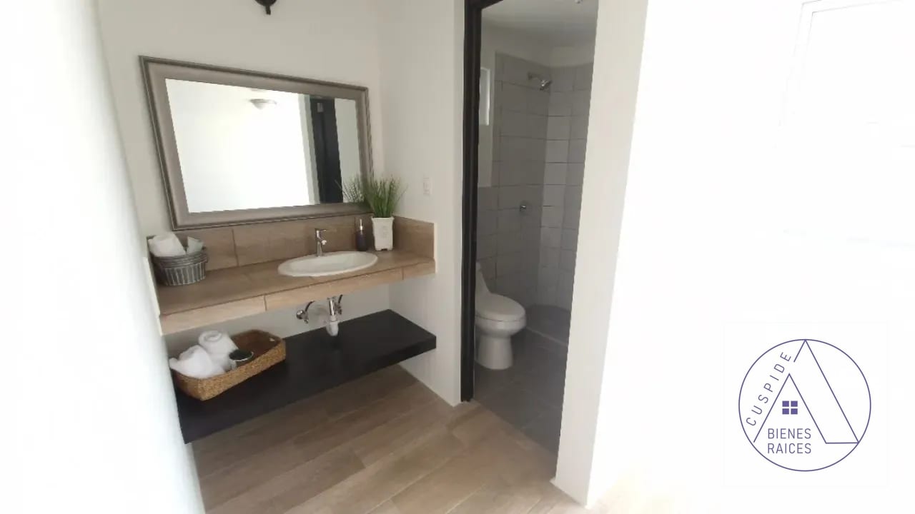 Los Pinabetes / Los Eucaliptos km 20 a San José Pinula - cerca de coelgio Principe de Asturias. — Casa en Venta en San José Pinula, Carretera a El Salvador, Guatemala, Ciudad — foto 2 de 8