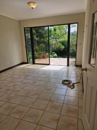Casa en Venta, KM18.5 CAES — Casa en Venta en Carretera a El Salvador, Guatemala, Ciudad — miniatura 10 de 14