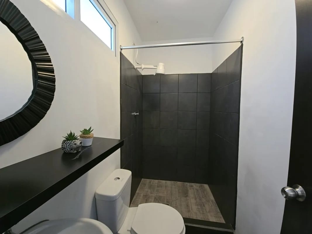 Alquilo apartamento económico, 1 hab, Q2,800 Tikal 3 zona 7 Guatemala — Apartamento en Alquiler en Tikal III, Zona 7, Guatemala, Ciudad — foto 8 de 10