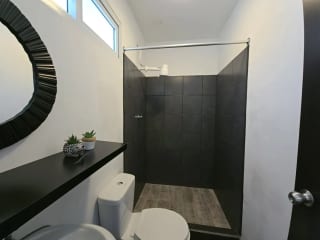 Alquilo apartamento económico, 1 hab, Q2,800 Tikal 3 zona 7 Guatemala — Apartamento en Alquiler en Tikal III, Zona 7, Guatemala, Ciudad — miniatura 8 de 10