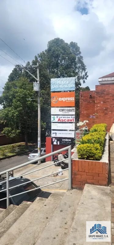VENTA PLAZA COMERCIAL ARRAZOLA — Local en Venta en Carretera a El Salvador, Guatemala, Ciudad — foto 4 de 8