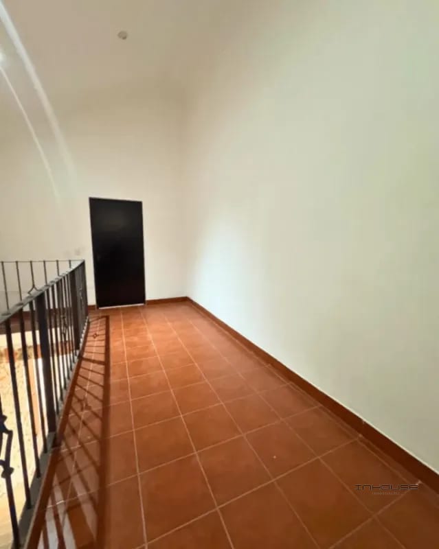 CASAS EN VENTA EN ANTIGUA, SAN PEDRO LAS HUERTAS — Casa en Venta en San Pedro Las Huertas, Antigua, Sacatepéquez — foto 2 de 10