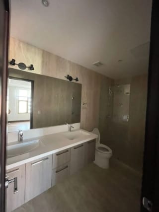 Alquiler de Apartamento en Edificio Zona 14 — Apartamento en Alquiler en Santa Inés, Zona 14, Guatemala, Ciudad — miniatura 5 de 8