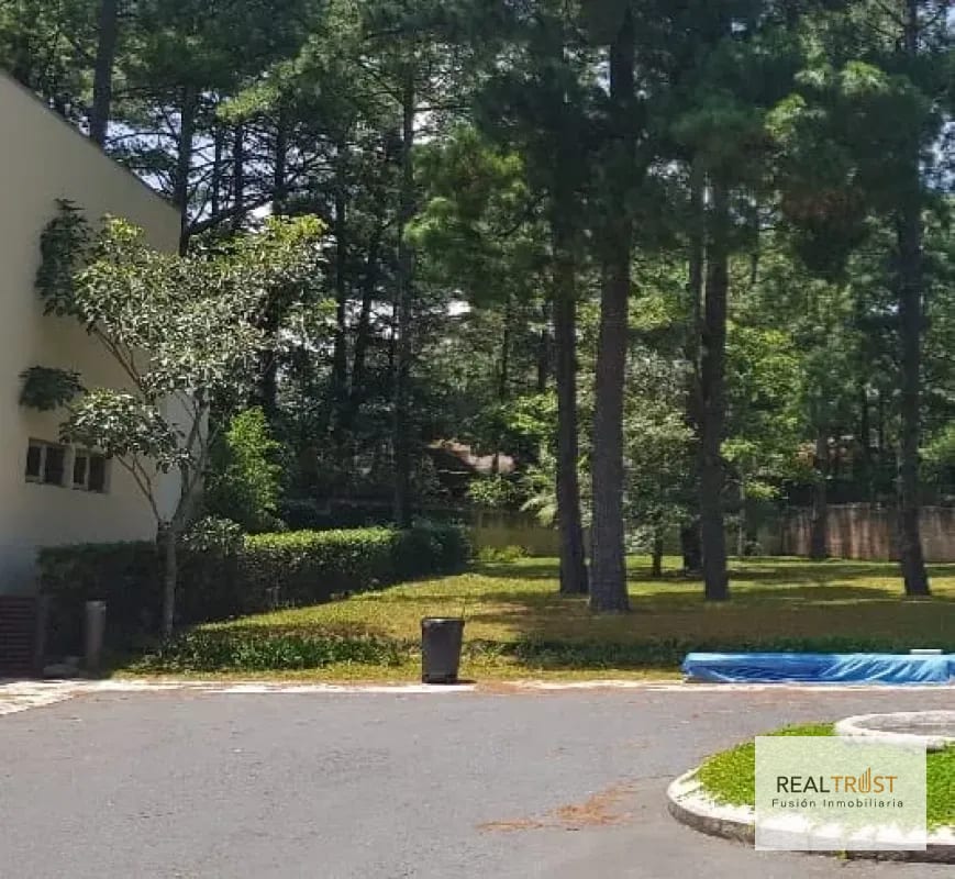 Precioso terreno plano Country Club Guatemala zona 11 — Terreno en Venta en Zona 11, Guatemala, Ciudad — foto 8 de 8