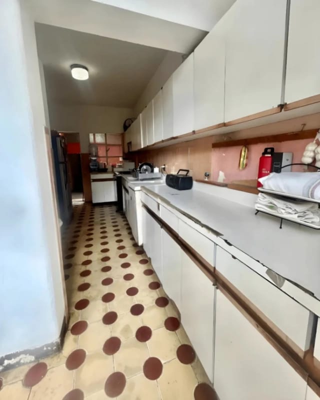 Zona 1 Amplia Casa Fuera de Garita en Venta — Casa en Venta en Zona 1, Guatemala, Ciudad — foto 10 de 16